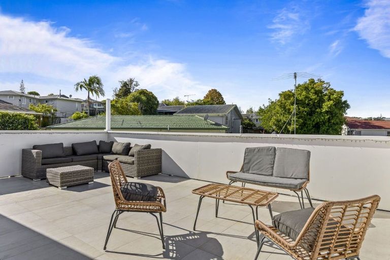 Photo of property in 202 Archers Road, Glenfield, Auckland, 0629