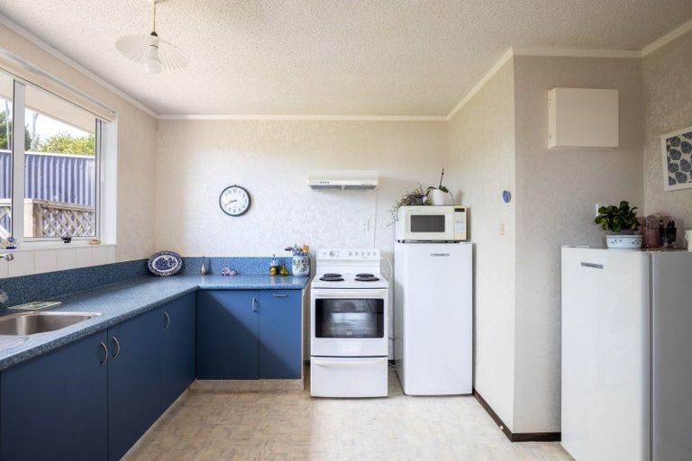 Photo of property in 33 South Road, Blagdon, New Plymouth, 4310