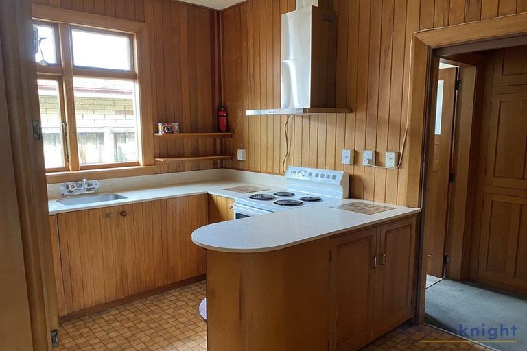 Photo of property in 35 Waimairi Road, Upper Riccarton, Christchurch, 8041