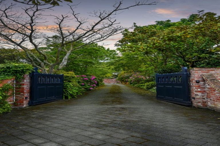 Photo of property in 15a Clyde Road, Upper Riccarton, Christchurch, 8041