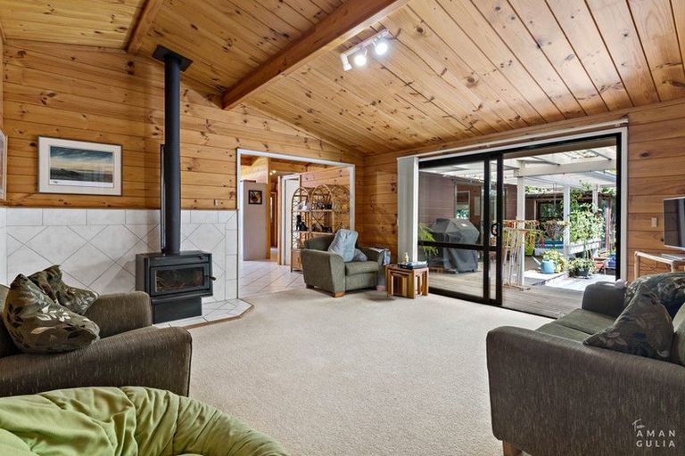 Photo of property in 747 Great South Road, Runciman, Drury, 2578