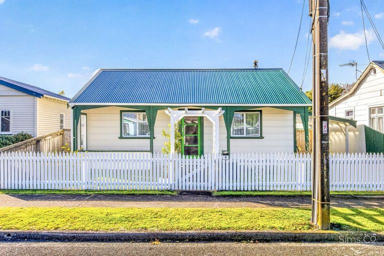 Photo of property in 14 Argyle Street, Whanganui, Wanganui, 4500