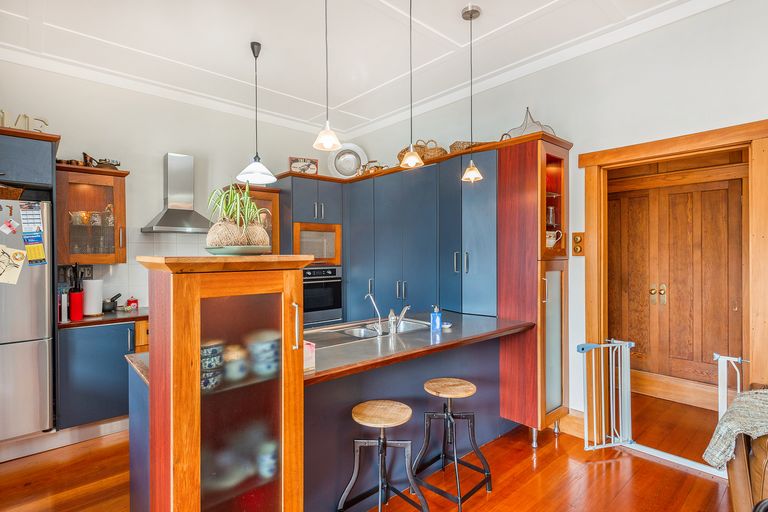 Photo of property in 154 Studholme Street, Morrinsville, 3300