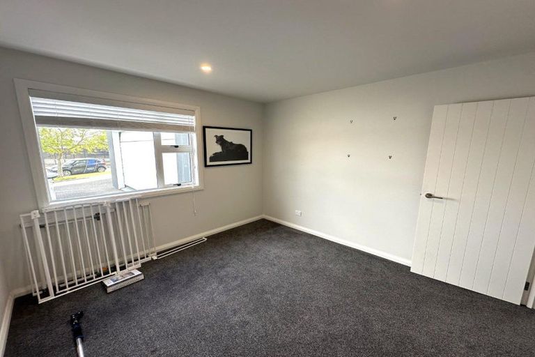 Photo of property in 15 Monaco Grove, Fitzherbert, Palmerston North, 4410