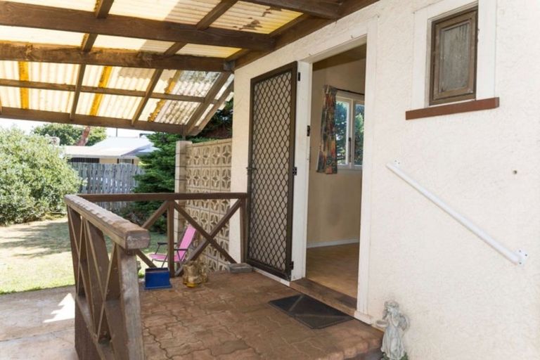 Photo of property in 28 Christian Street, Dannevirke, 4930