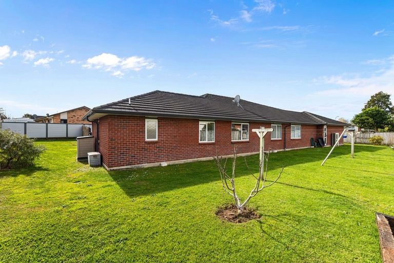 Photo of property in 13 Allendale Place, Morrinsville, 3300
