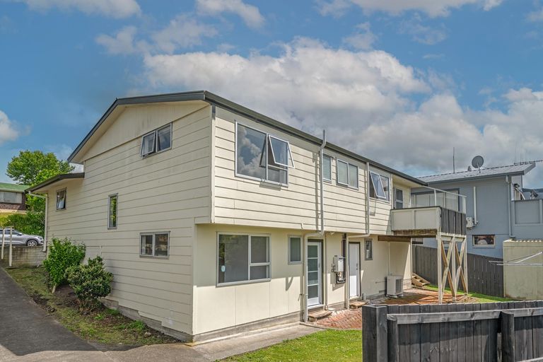 Photo of property in 3a Taupo Terrace, Feilding, 4702