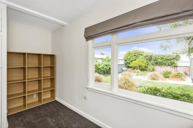 Photo of property in 18 Estuary Road, New Brighton, Christchurch, 8061
