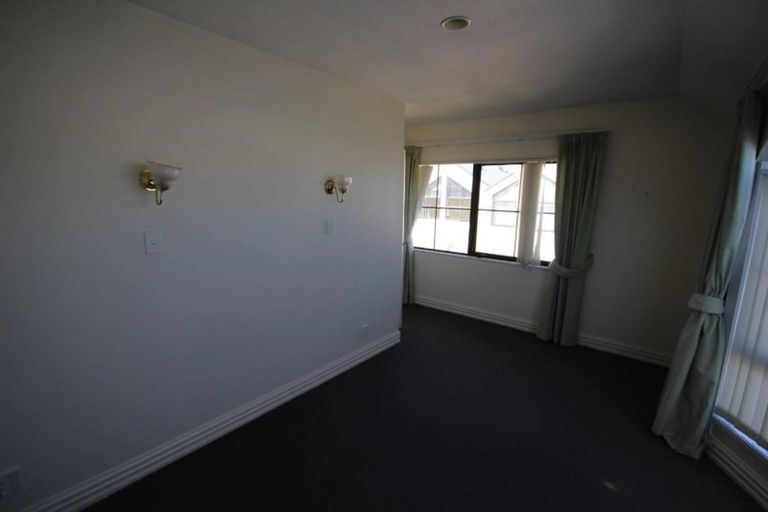 Photo of property in 16g Hobson Street, Thorndon, Wellington, 6011