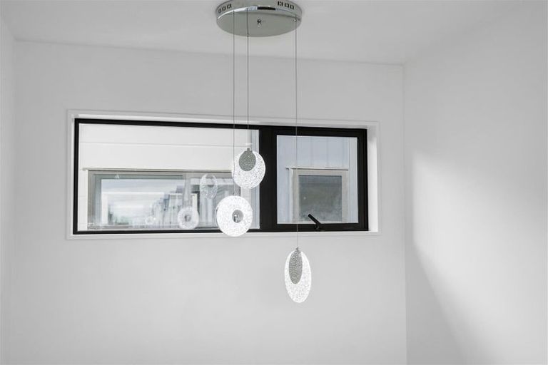 Photo of property in 39 John Gray Street, Papakura, 2110