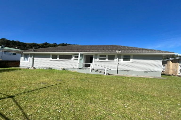 Photo of property in 119 Parkvale Road, Karori, Wellington, 6012