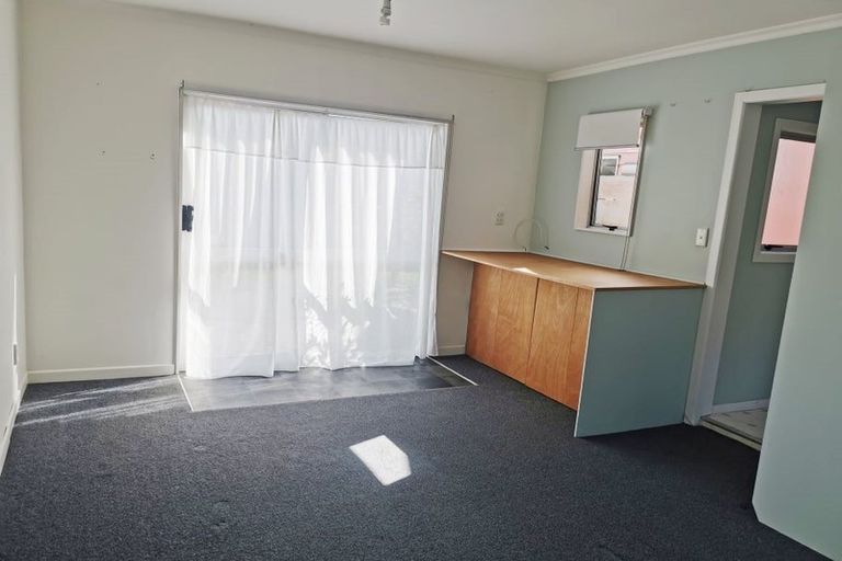Photo of property in 44b Whiteley Street, Moturoa, New Plymouth, 4310
