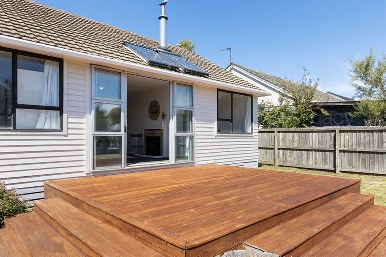 Photo of property in 14 De Havilland Street, Hornby, Christchurch, 8042