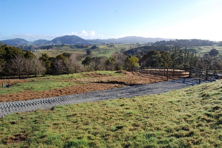 Photo of property in 40 Tawa Avenue, Kaiwaka, 0573