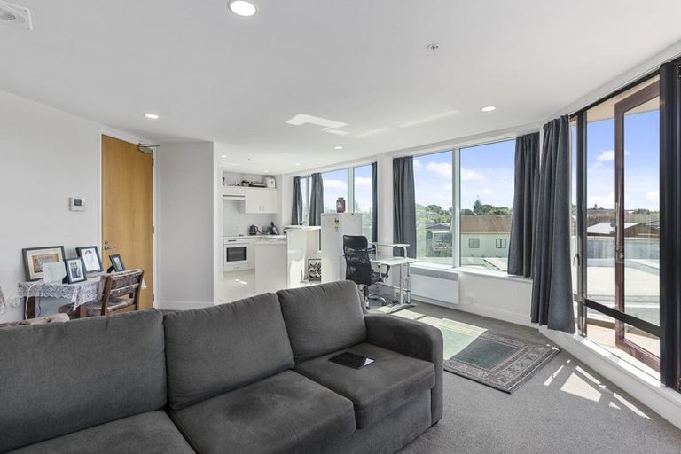 Photo of property in The Links, 20/378-382 Kapiti Road, Paraparaumu Beach, Paraparaumu, 5032