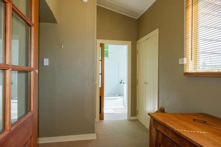 Photo of property in 53 Argyle Street, Mornington, Dunedin, 9011