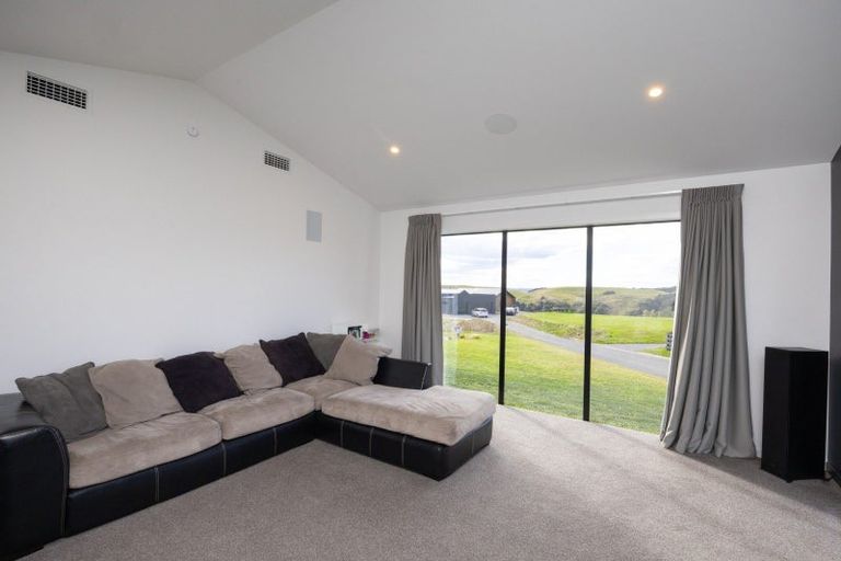 Photo of property in 3 Castlebridge Lane, Aokautere, Palmerston North, 4471