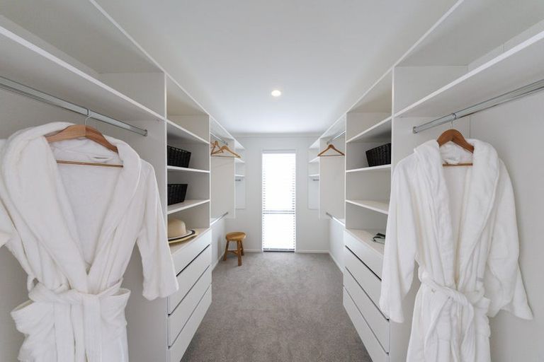 Photo of property in 14 Beveridge Road, One Tree Point, 0118