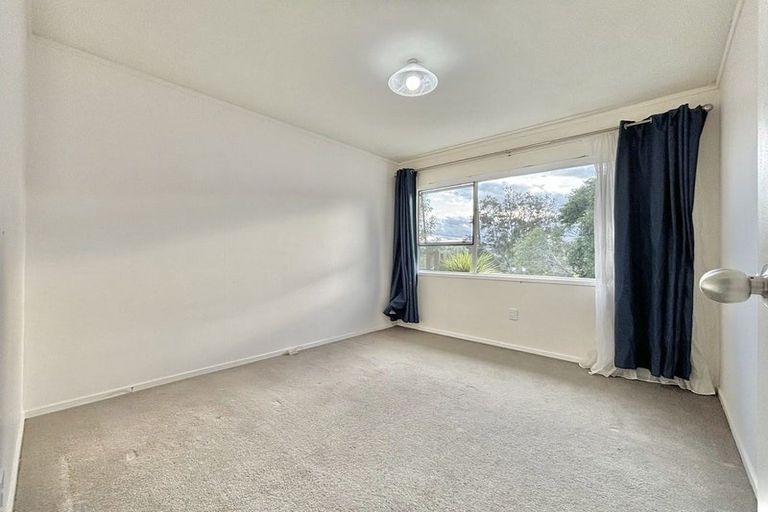 Photo of property in 1/11 Foley Place, Torbay, Auckland, 0632