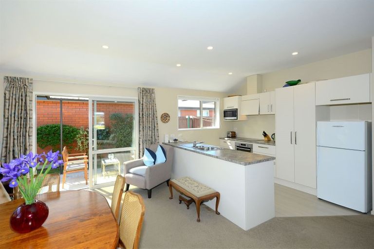 Photo of property in 1/14 Wittys Road, Avonhead, Christchurch, 8042