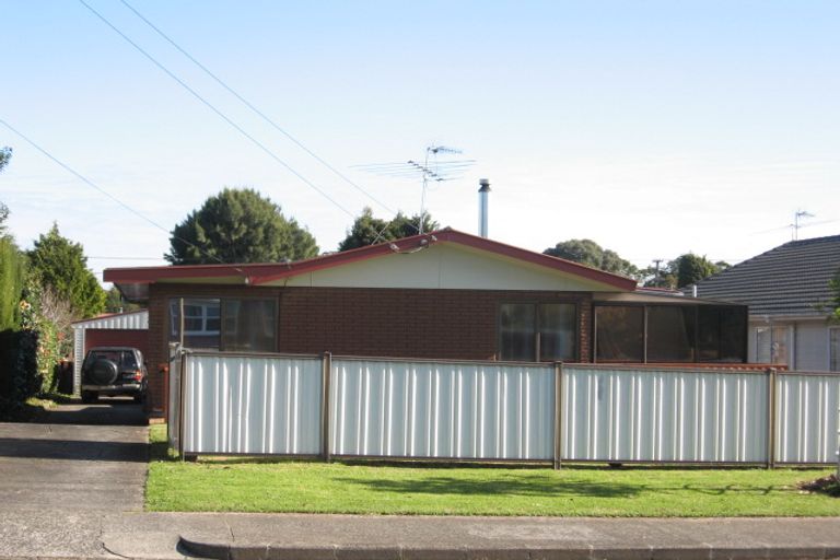 Photo of property in 13a Claymore Street, Manurewa, Auckland, 2102