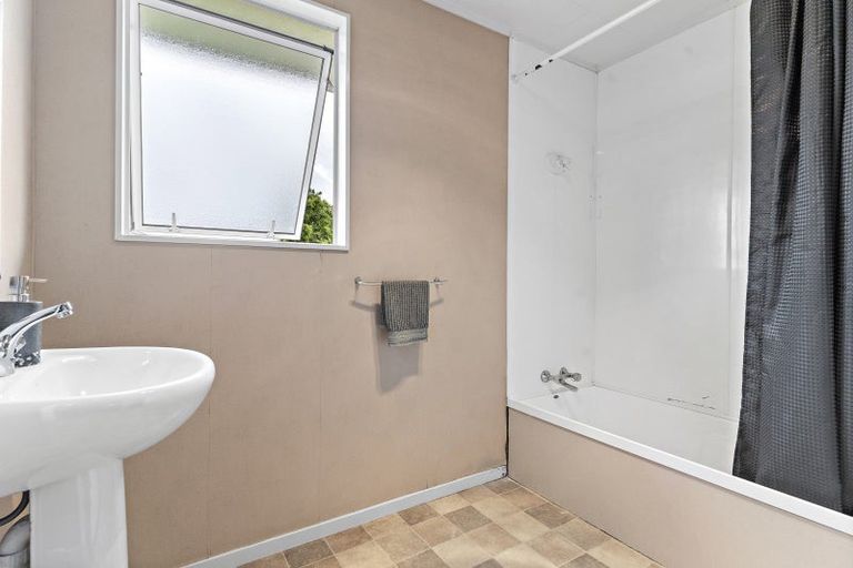 Photo of property in 7b Raglan Street, Lansdowne, Masterton, 5810