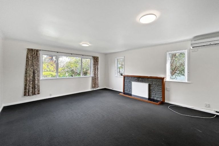 Photo of property in 5 Upjohn Street, Brooklands, New Plymouth, 4310
