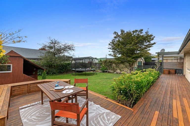 Photo of property in 12 Saint Ives Street, Harewood, Christchurch, 8051