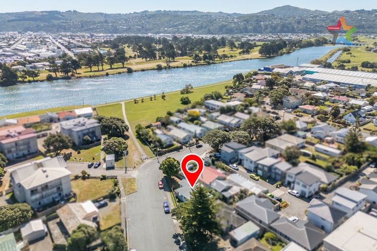 Photo of property in 19a Croft Grove, Moera, Lower Hutt, 5010