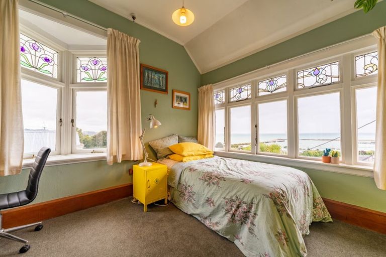 Photo of property in 64 Tees Street, South Hill, Oamaru, 9400