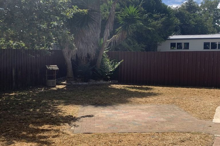 Photo of property in 18 Balloch Street, Randwick Park, Auckland, 2105