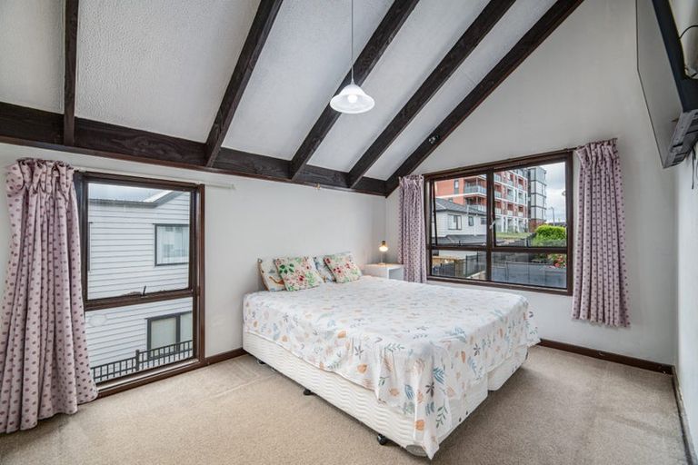 Photo of property in 1/31 Arawa Street, New Lynn, Auckland, 0600