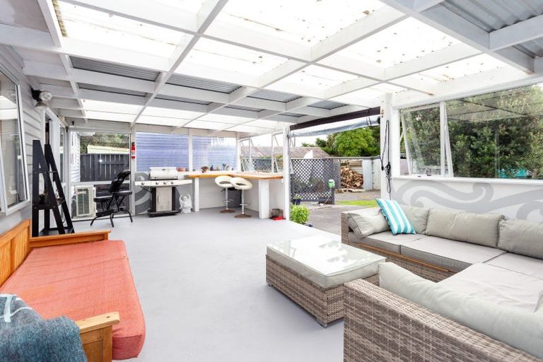 Photo of property in 9 Taplin Quay, Waitotara, Whanganui, 4588