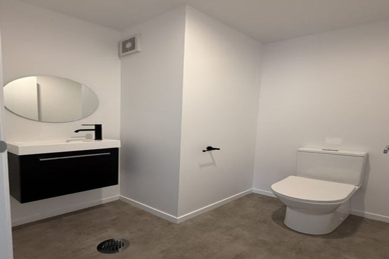 Photo of property in 21 Carronade Street, Papamoa Beach, Papamoa, 3118