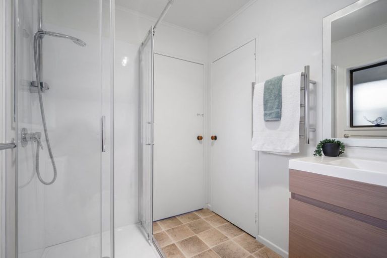 Photo of property in 2/64 Hamilton Road, Cambridge, 3434