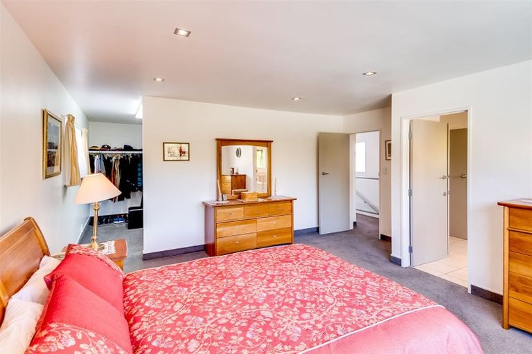 Photo of property in 90 Simla Avenue, Havelock North, 4130