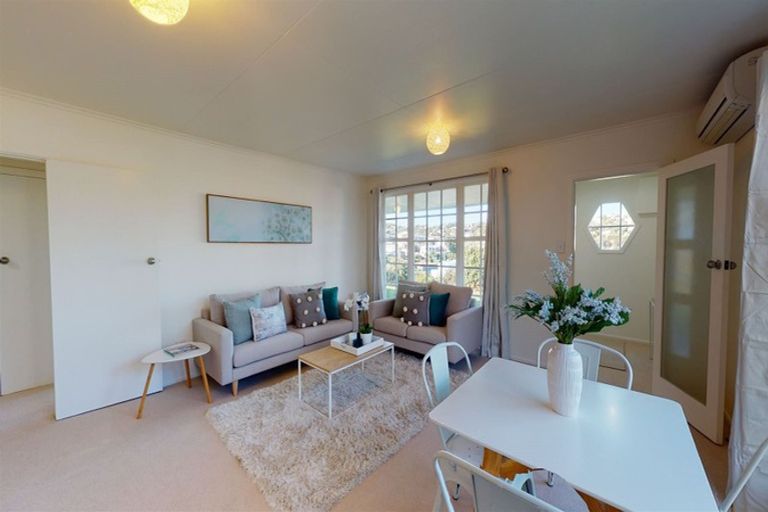 Photo of property in Regency Flats, 6/29-45 Miramar North Road, Miramar, Wellington, 6022