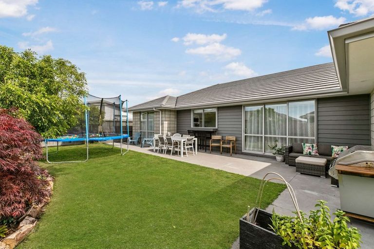 Photo of property in 3 Kamahi Crescent, Papamoa Beach, Papamoa, 3118
