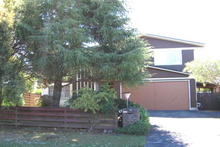 Photo of property in 16 Taitua Drive, Te Atatu South, Auckland, 0610