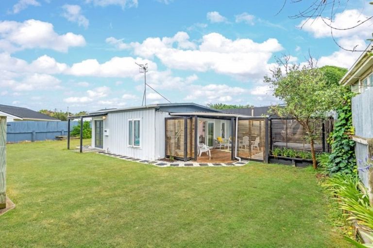 Photo of property in 38a Signal Street, Foxton Beach, Foxton, 4815