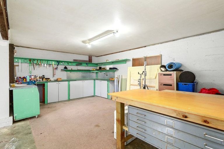 Photo of property in 24 Westhaven Drive, Tawa, Wellington, 5028