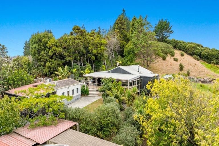 Photo of property in 592 Kanohi Road, Kaukapakapa, 0873