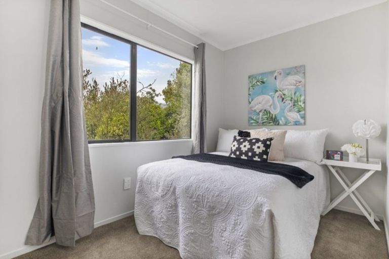 Photo of property in 2/34 Daytona Road, Henderson, Auckland, 0610