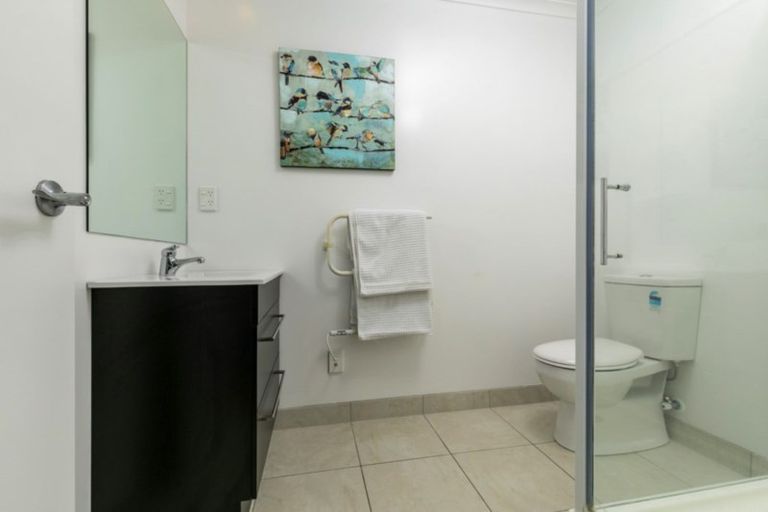 Photo of property in 3 Aberley Road, Schnapper Rock, Auckland, 0632