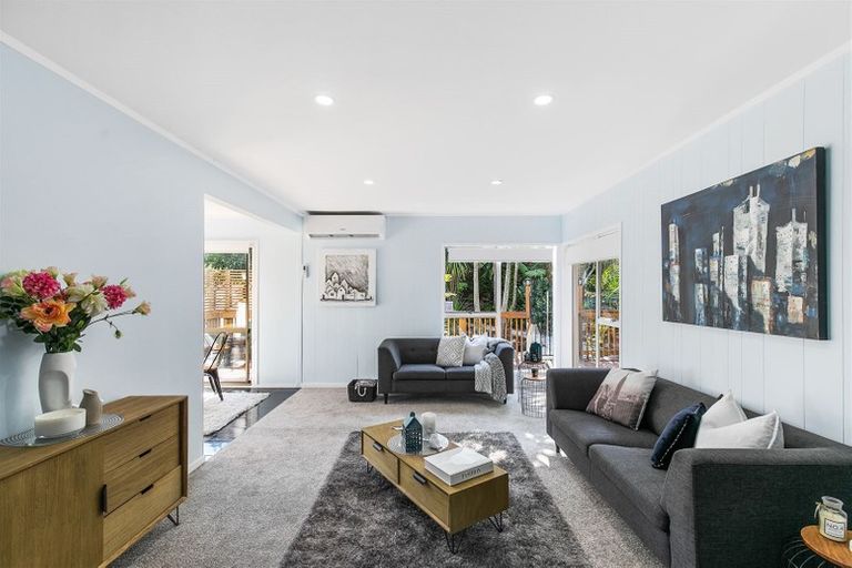 Photo of property in 52 Japonica Drive, Beach Haven, Auckland, 0626