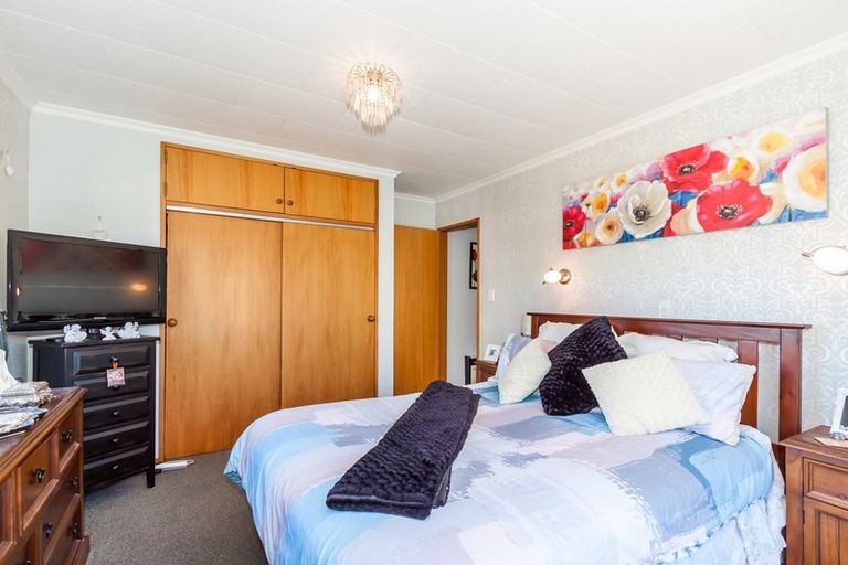 Photo of property in 4 Sheffield Street, Awapuni, Palmerston North, 4412