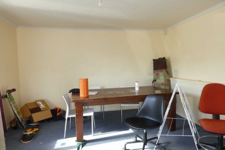 Photo of property in 6 Clonbern Place, Upper Riccarton, Christchurch, 8041