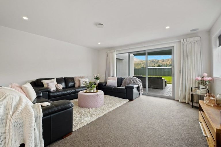 Photo of property in 25 Magnetic Place, Cromwell, 9310