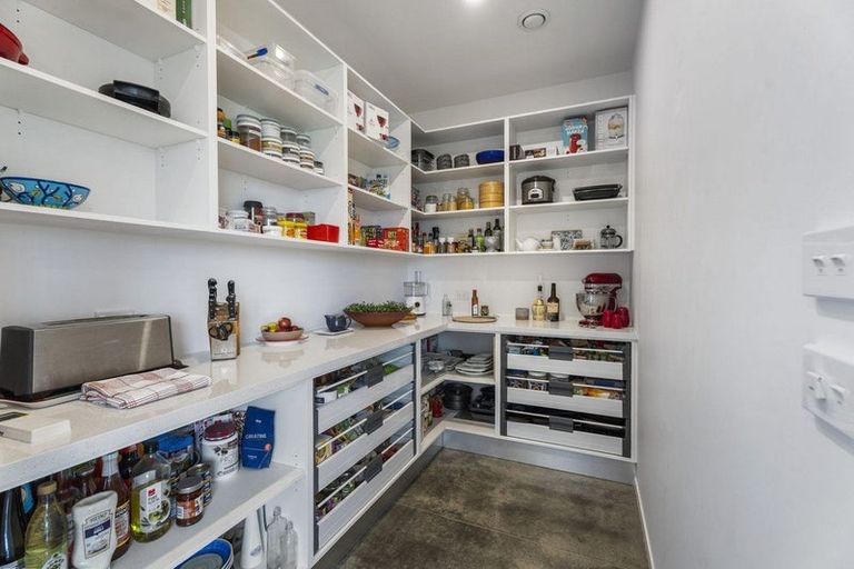 Photo of property in 130 Hurworth Road, Hurworth, New Plymouth, 4371