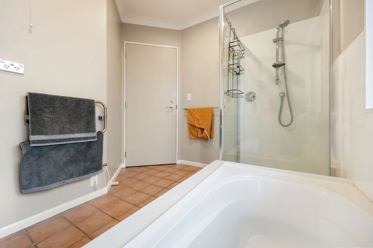 Photo of property in 7 Drake Place, Fairview Downs, Hamilton, 3214